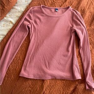 Long sleeve ribbed knit top